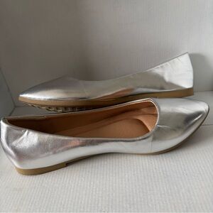 Ladies flat silver shoes